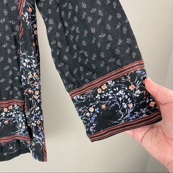 Lucky Brand black boho chic blouse size small - Picture 5 of 5